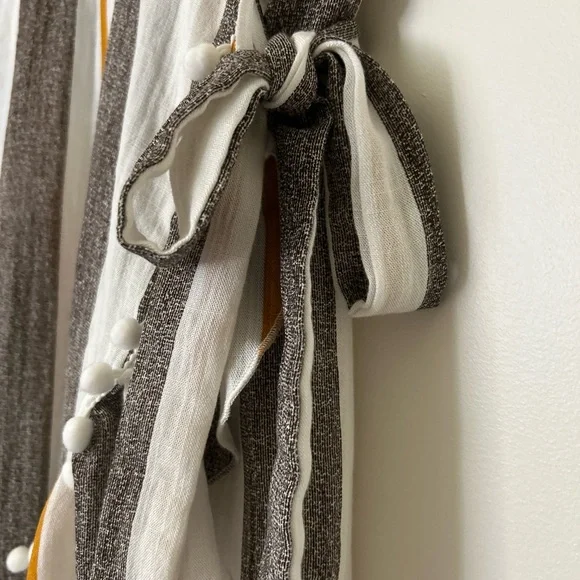 Simplee Gray, Orange and White Striped Dress Size M - Picture 8 of 9